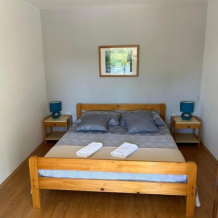 Apartmani Rina Kadumi Экстерьер фото