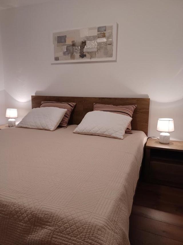 Apartmani Rina Kadumi Экстерьер фото