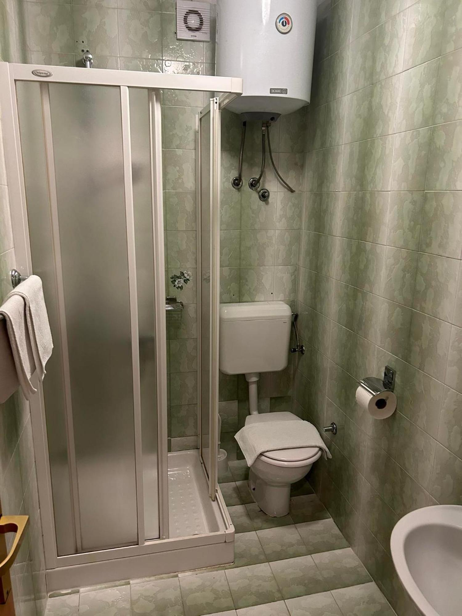 Apartmani Rina Kadumi Экстерьер фото
