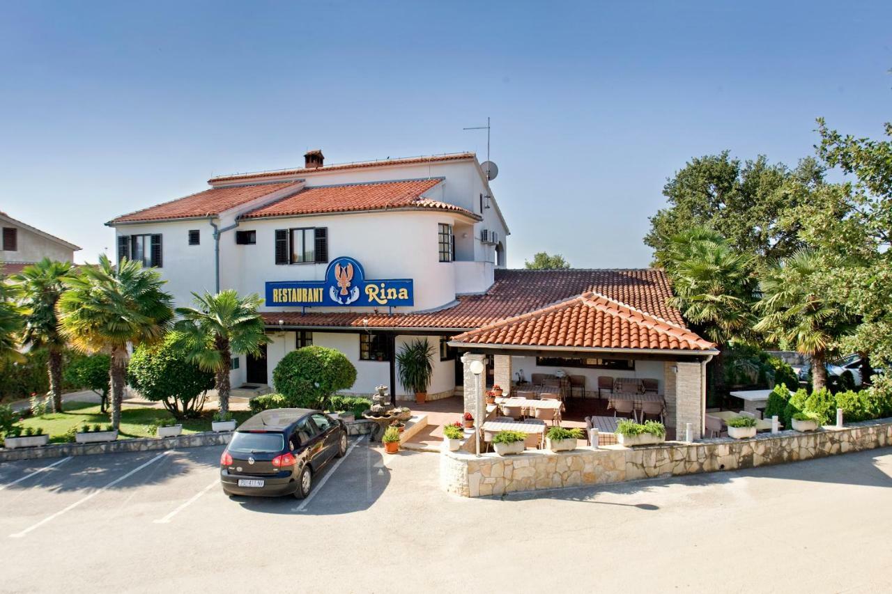 Apartmani Rina Kadumi Экстерьер фото